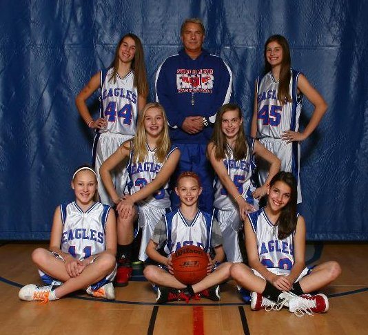 Snoqualmie Middle School 7th grade girls team flies to championship