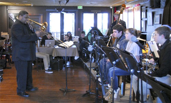 Jazz trombonist Wycliffe Gordon plays alongside Valley student jazz musicians Tuesday