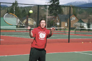 Building a solid effort for the Mount Si tennis team