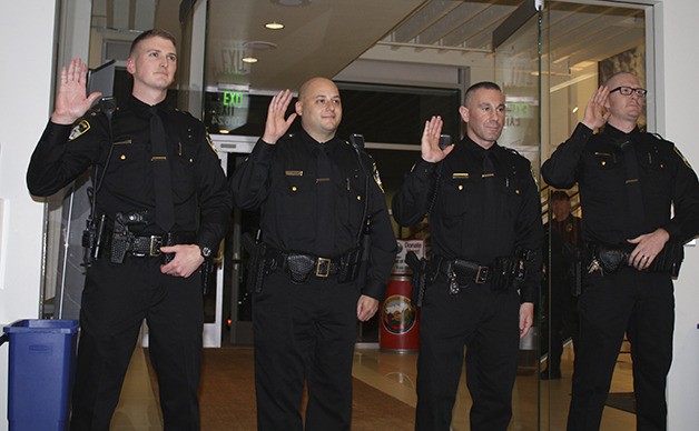 New Snoqualmie/North Bend officers swear their oaths at City Hall.