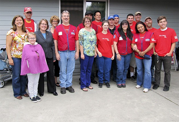 Reader Photo: Volunteers come through for Acres of Diamonds family shelter