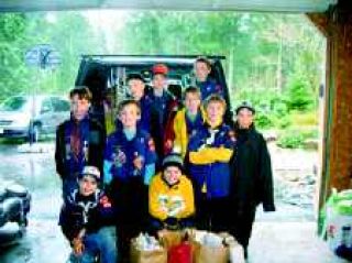 Scout groups and Little League work to boost food donations