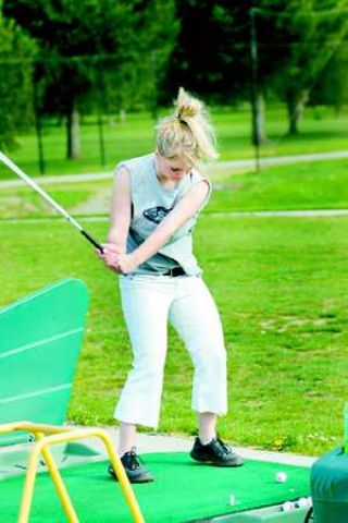 Could Somers be the Valley's own teenage girl golf phenom?