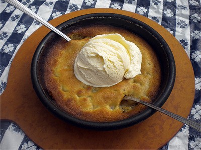 Hurry up and eat your Cowpie: Eating contest at Carnation Fourth