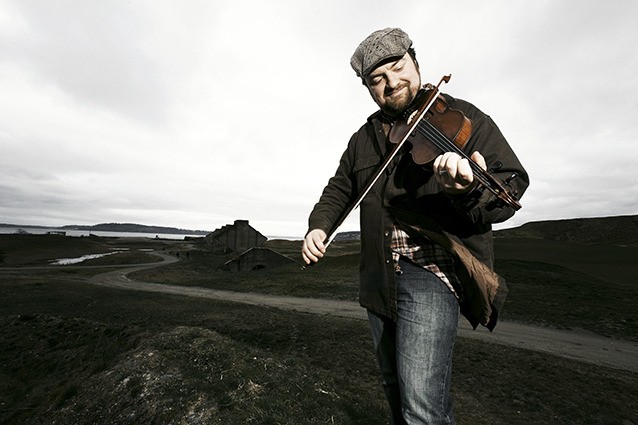 Scottish fiddler Ryan McKasson