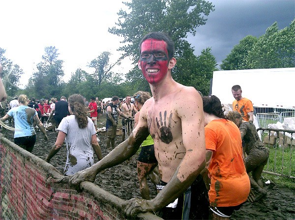 Mount Si alum Royce Clark has hot time in area's first Warrior Dash