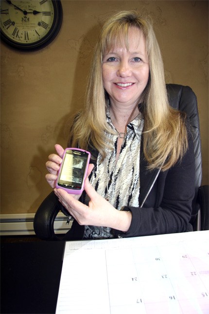 Displaying search options on her cell phone