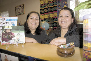 Sisters Silvia and Maria Elena Rodriguez learned new ways to raise healthier children at Spanish-language parenting classes at Encompass. A new round of classes begins Tuesday
