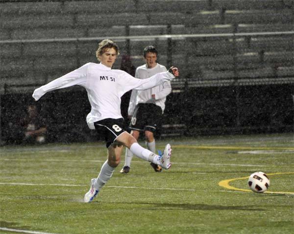 Mount Si's Erik Stai boots the ball during second-half play Wednesday