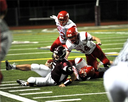 Mount Si defenders Chaz Blair