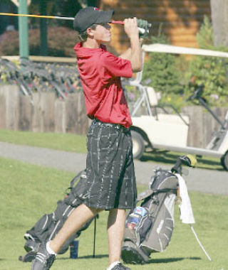 Mike Rutledge shot a four-under-par 32 to take medalist honors as Mount Si defeated Liberty last week 179-219.
