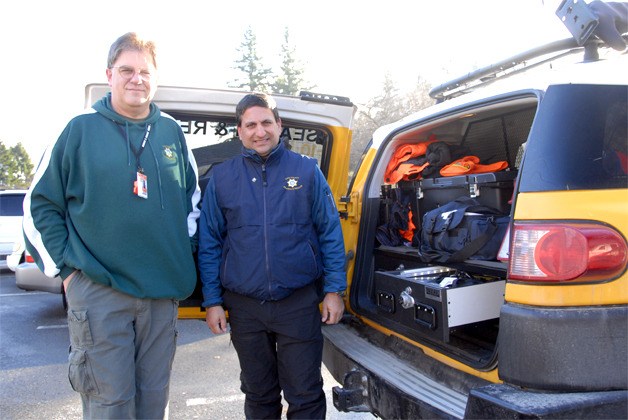 King County Search and Rescue members Glenn Wallace