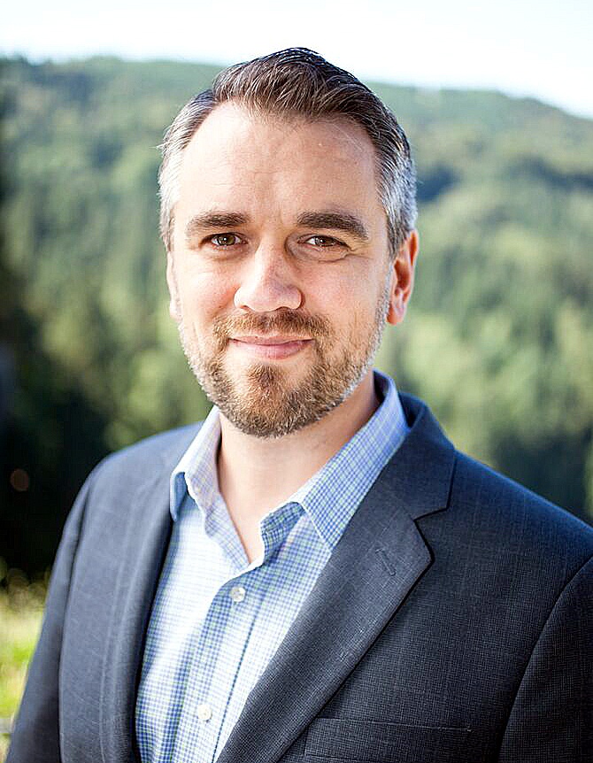 Salish Lodge & Spa has named Scott Guthrie as its new general manager.