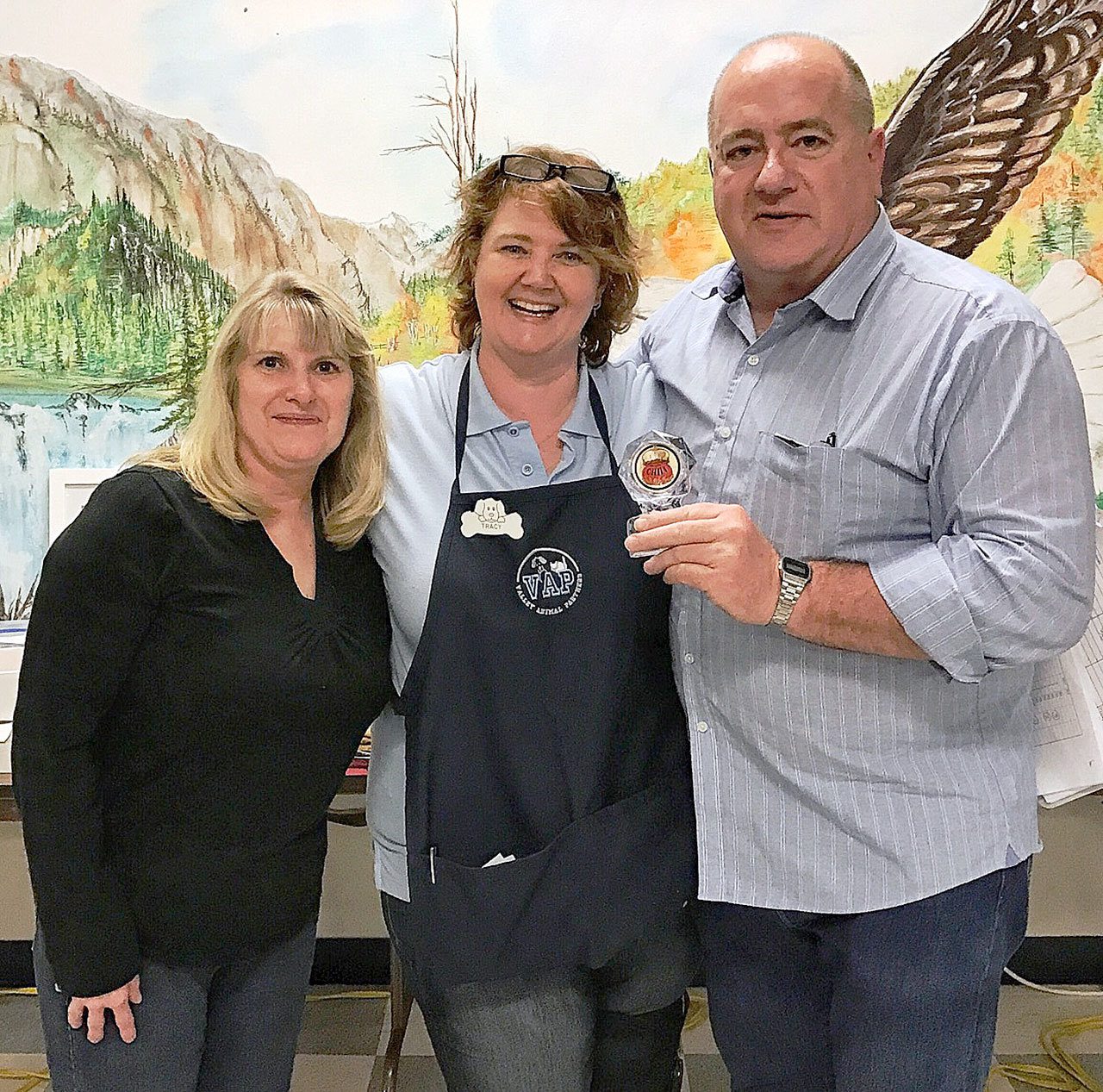 Valley Animal Partners member Tracy Skylstad, center, congratulates Nancy and Eric Anderson, left and right, on taking first place in the Valley Animal Partners Chili Showdown held Nov. 5. The organization raised more than $4,000 in the event. Courtesy Photo