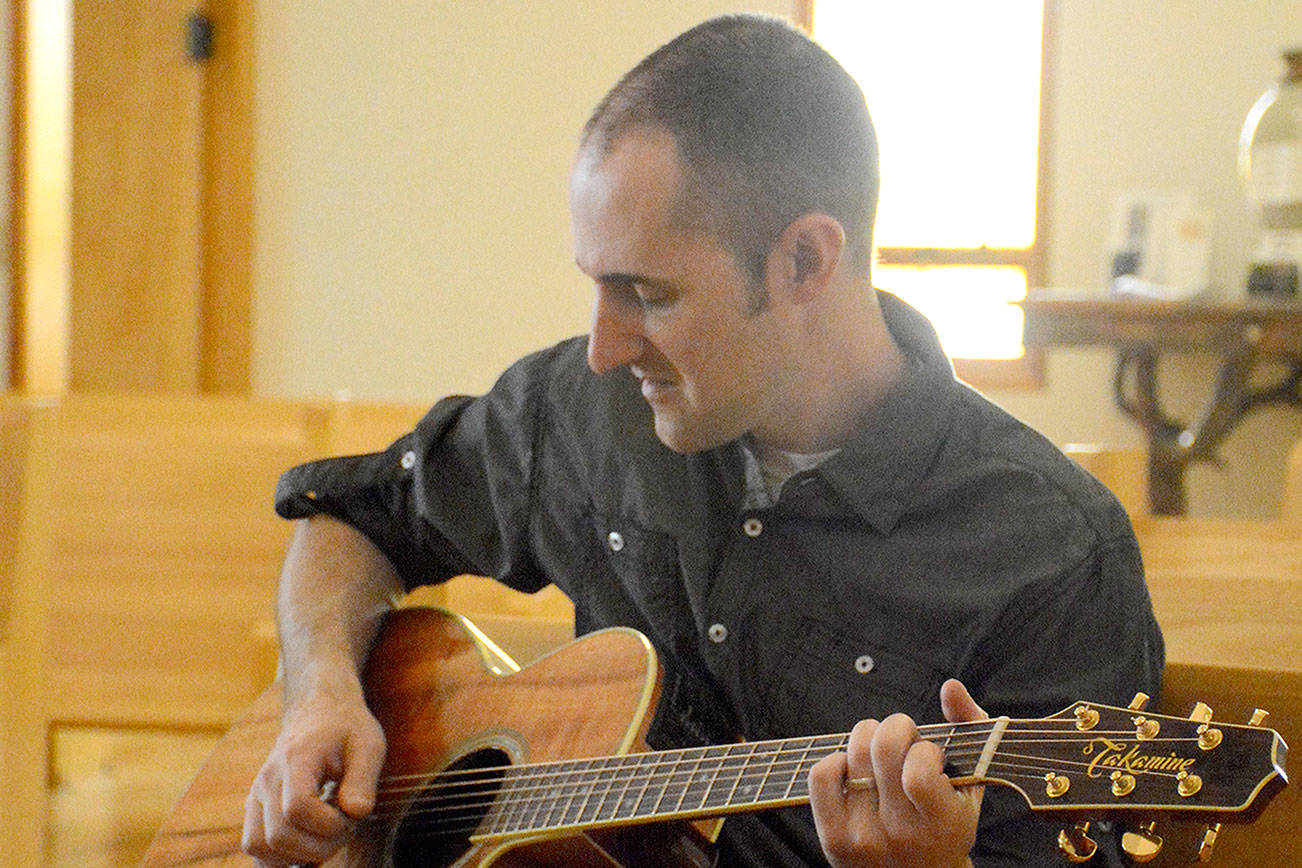 Guitarist Josh Snodgrass will perform a free holiday concert at 7 p.m. Friday, Dec. 15, at Raging River Community Church in Preston. (Courtesy Photo)