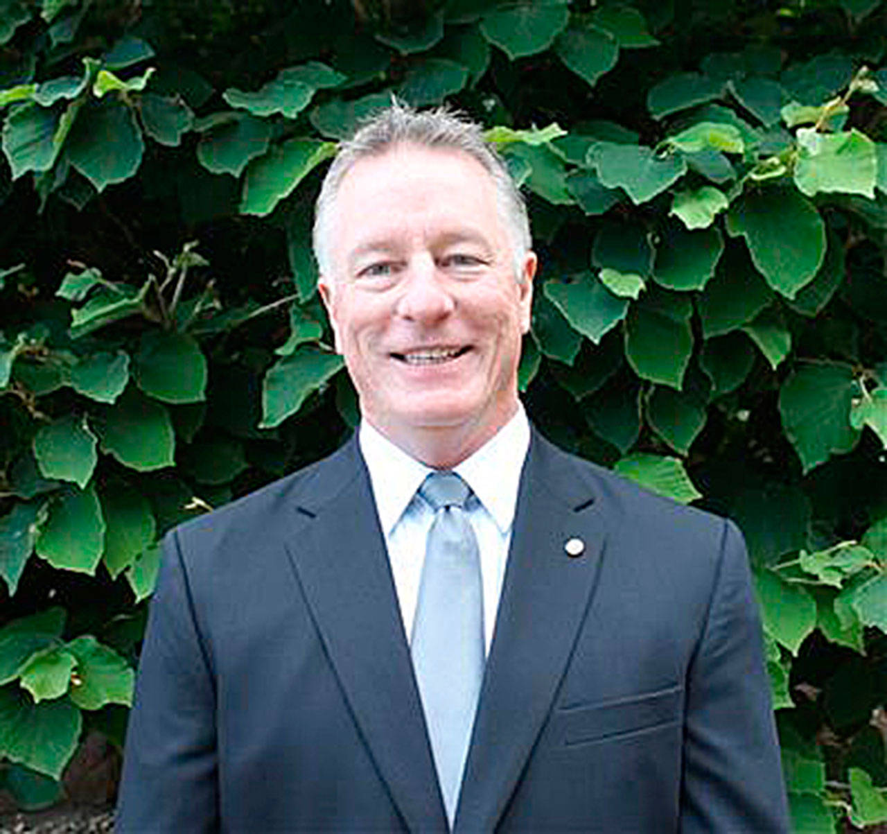 Dr. Robert Manahan joins Snoqualmie Valley School District. Photo courtesy of https://www.svsd410.org/.
