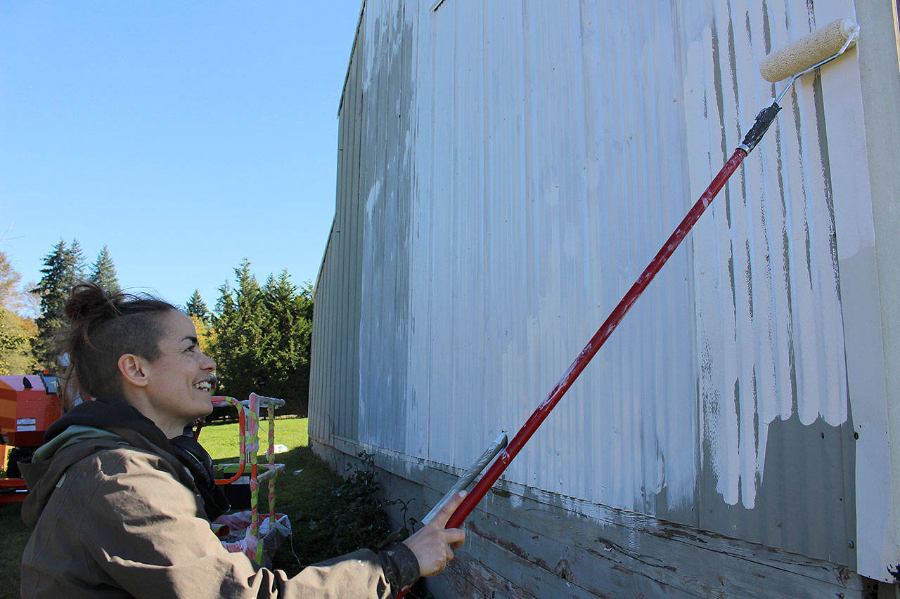Jacoba Niepoort began painting the mural Oct. 9 and plans to complete it by Oct. 15.