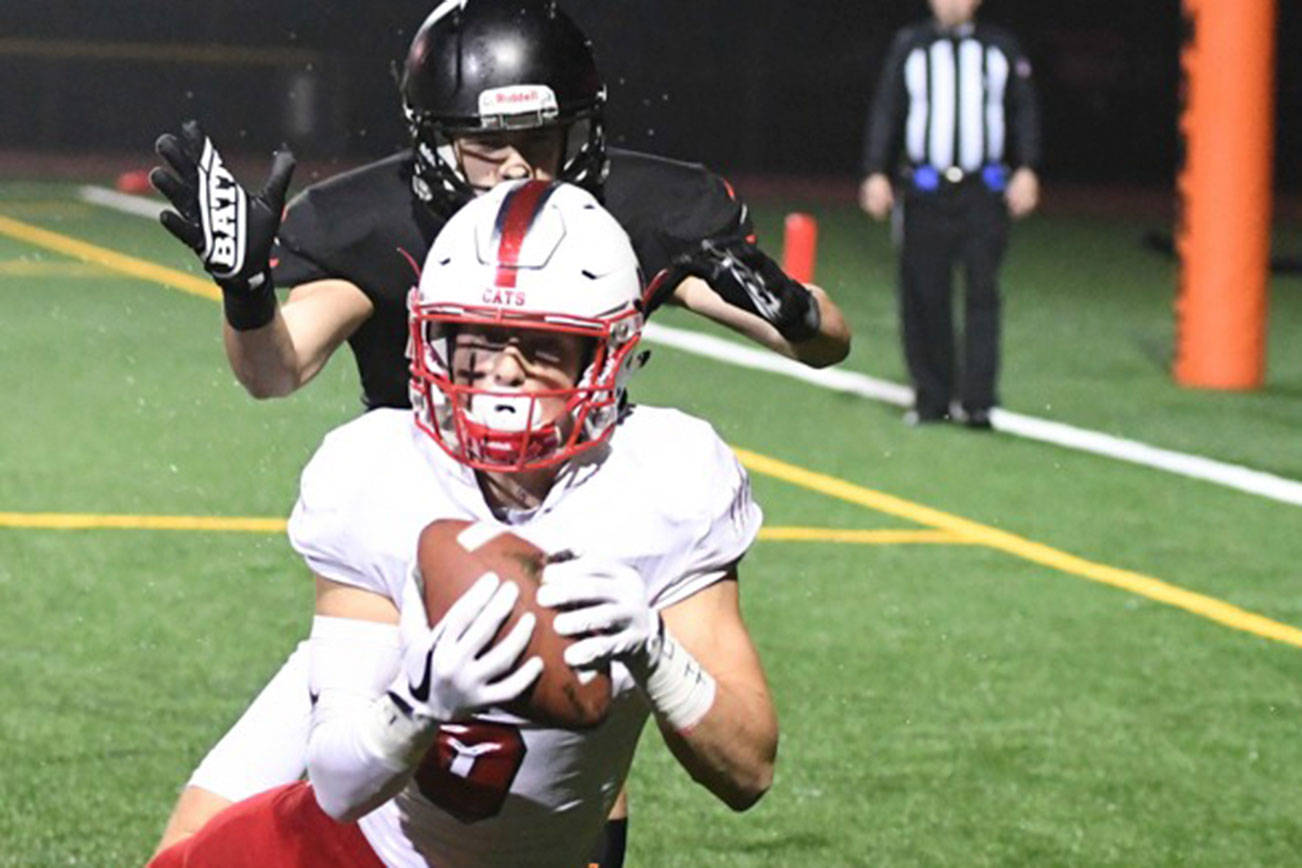 Mount Si blasts into state football tournament