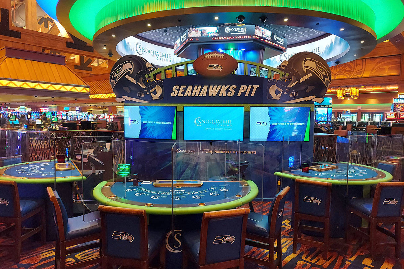 Snoqualmie Casino unveils first Seahawks-themed table games pit