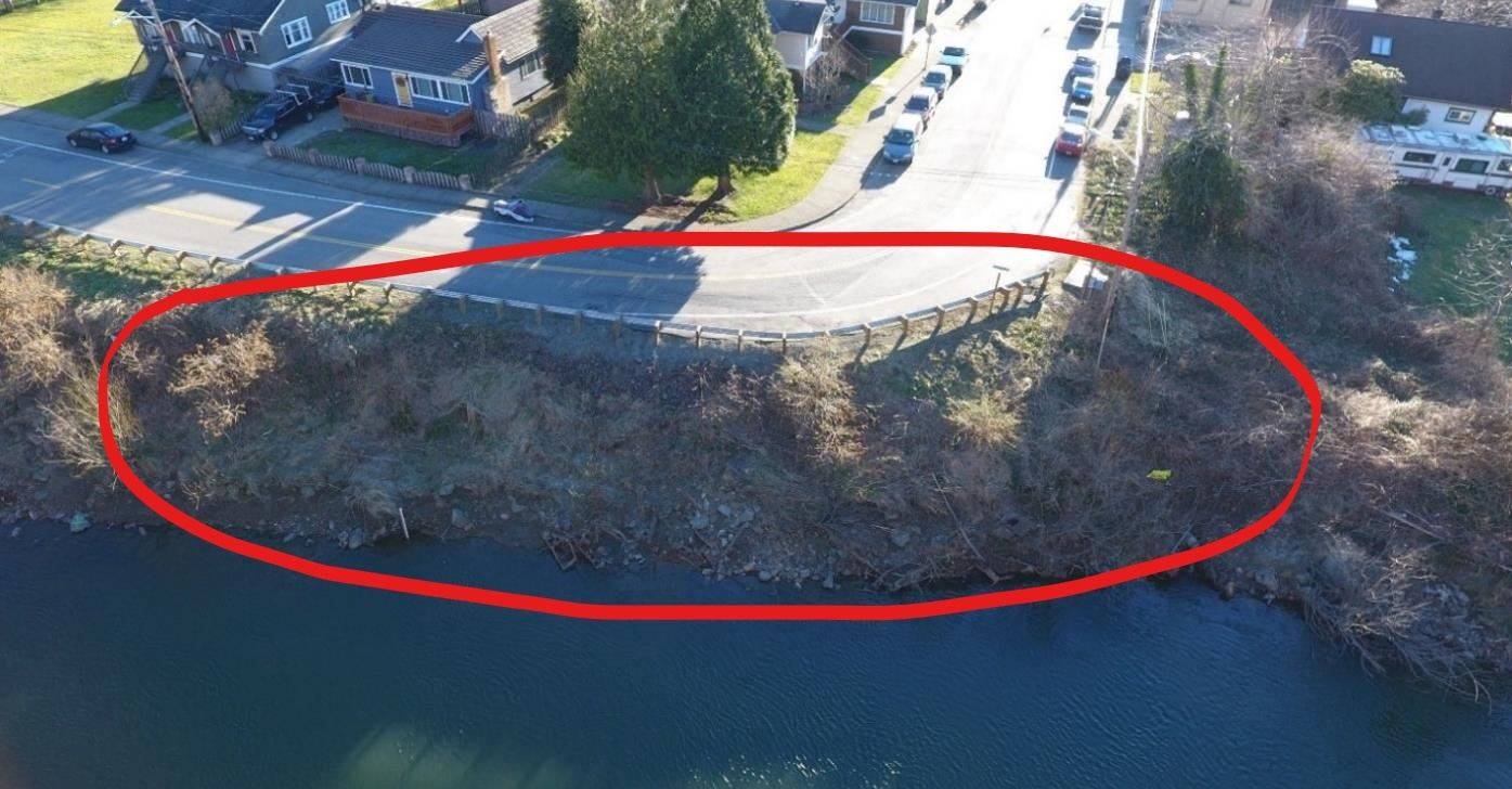 During 2015, post-flood inspections found damage to two sections of an existing river revetment along the Snoqualmie River at the corner of SE River Street and Park Avenue SE in downtown Snoqualmie. Courtesy of the City of Snoqualmie