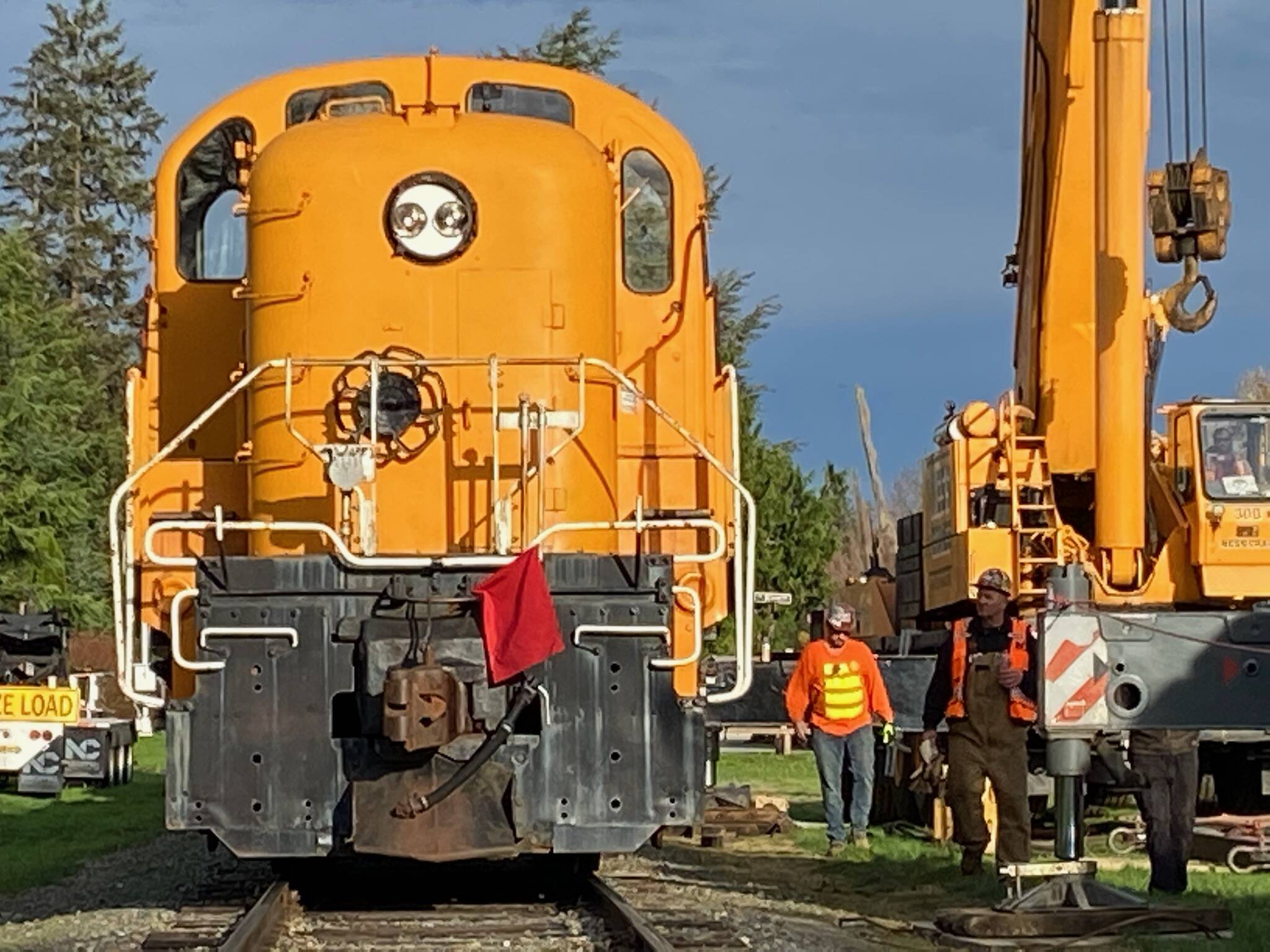 Workers prepare to move Locomotive 201 from the Northwest Railway Museum in Snoqualmie back to its home track at the Nevada Northern Railway Foundation in Ely, Nevada. Photo William Shaw/Valley Record