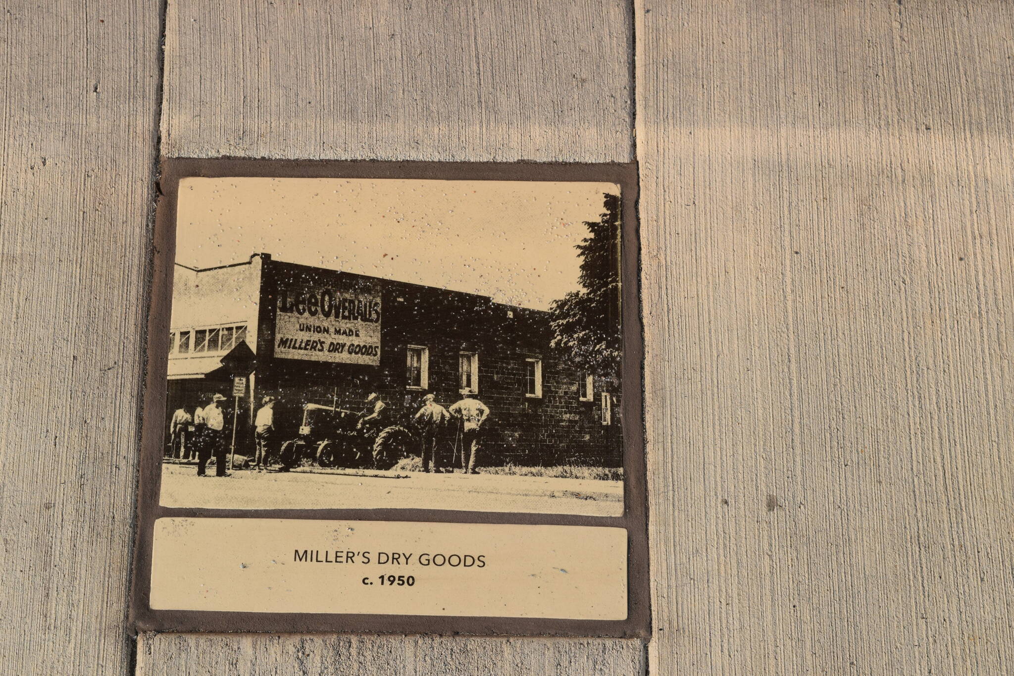 Conor Wilson / Valley Record 
Miller’s dry goods tile on the Tolt Avenue History Tiles.