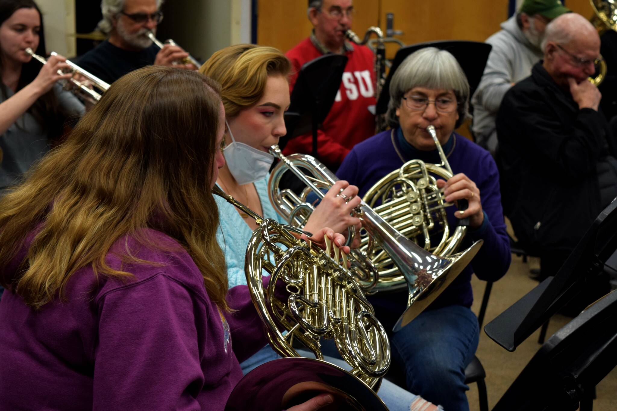 Photo by Conor Wilson/Valley Record.
French horn players at the SnoValley Winds rehearsal.