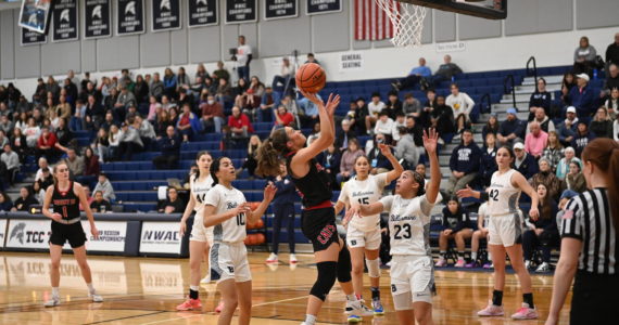Grace Turley takes a shot in Mount Si’s loss to Bellarmine Prep on Feb. 25. Turley was named the KingCo League Co-Defensive Player of the Year. Photo courtesy of Calder Productions.