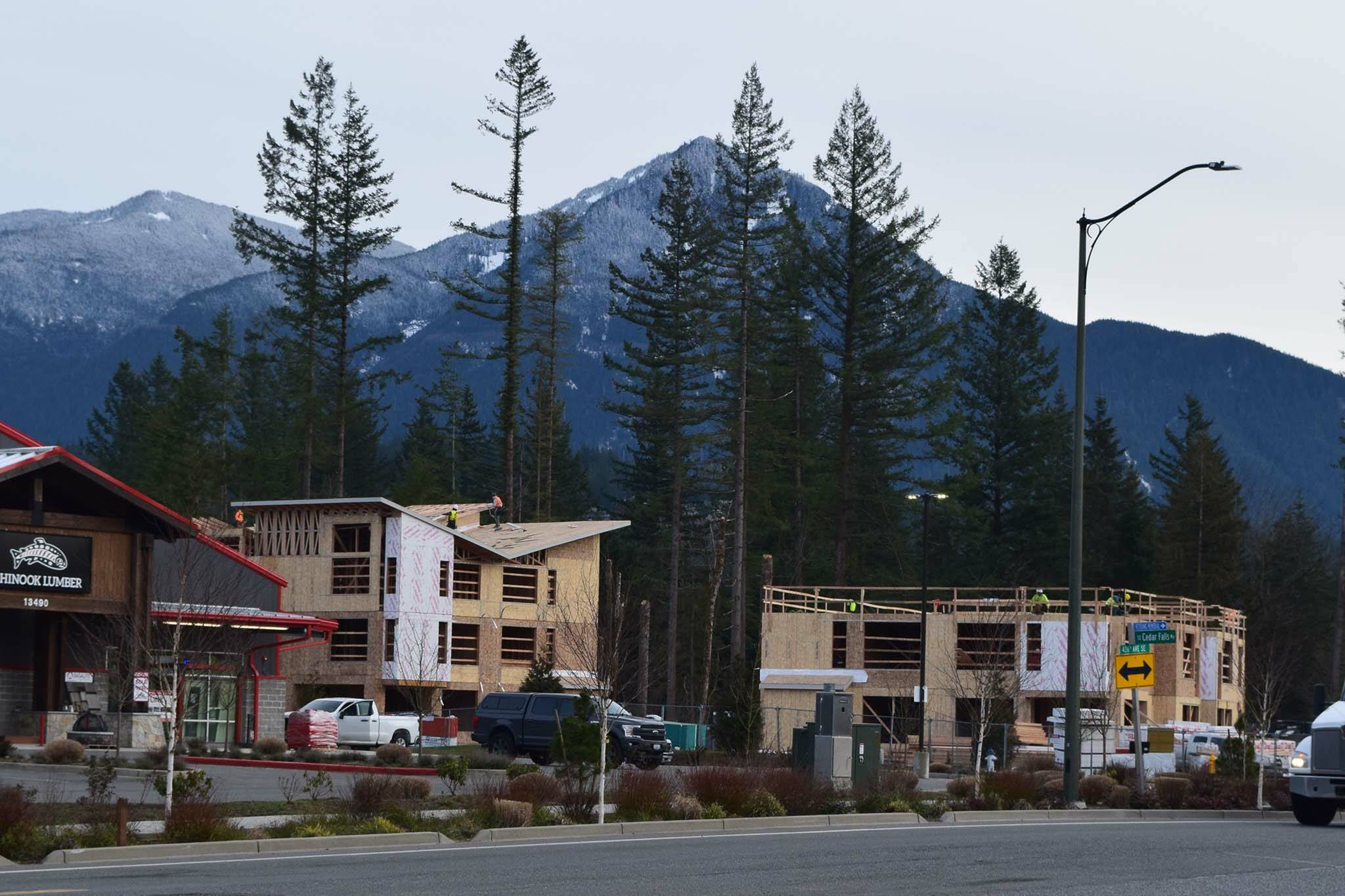 Conor Wilson / Valley Record.
Construction workers build the River Run Apartment Complex in North Bend in January.