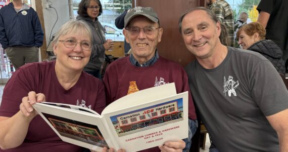 Bob Cox Sr. in the middle, with Ron on the right and his sister Kitty on the left. Photos courtesy of Sara Cox