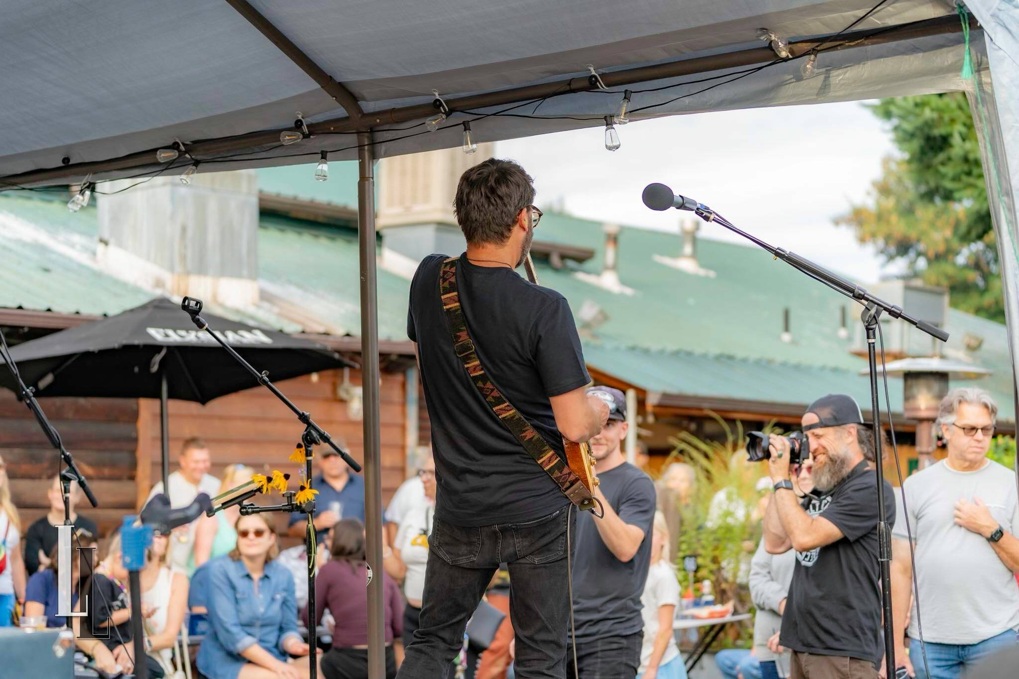 Photo courtesy of Travis Wetherbee/Last Lite Photography
Eden performs at the inaugural Carnation Concert Crawl, Aug. 17, 2025.