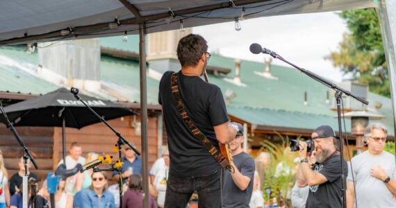 Eden performs at the inaugural Carnation Concert Crawl, Aug. 17, 2025. Photo courtesy of Travis Wetherbee/Last Lite Photography