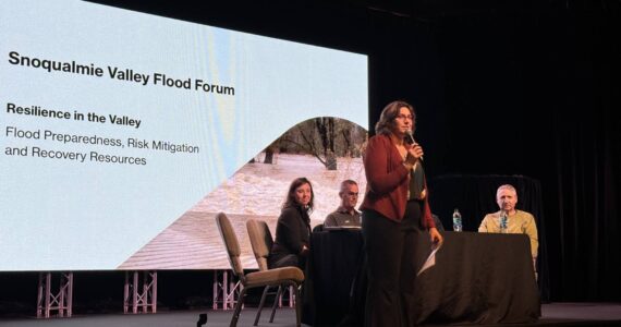 Angela Donaldson introduces the 2025 Snoqualmie Valley Flood Forum, Nov. 19, 2025. Grace Gorenflo/Valley Record