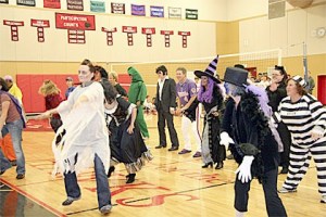 Chief Kanim teachers and staff perform their rendition of Michael Jackson's Thriller for Halloween.