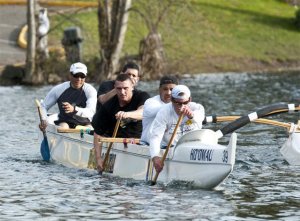 Tech. Sgt. Guy Dashnea (center)