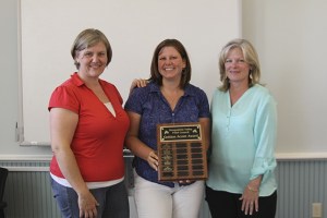 Valley school volunteers get the Golden Acorn