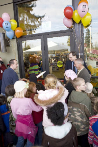 Carnation Mayor Mike Flowers