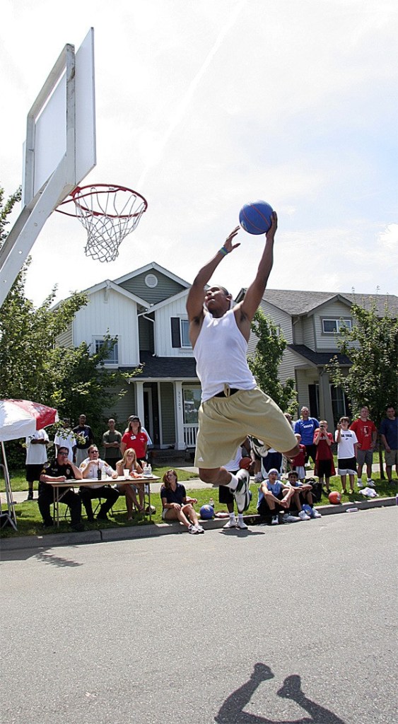 Casino team member Lonzell Maddock