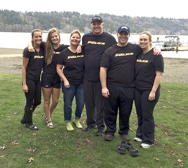 Valley cops, families take part in Polar Plunge