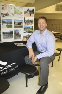 Si View Executive Director Travis Stombaugh lays out the district's case for voter support at an October 23 voter's forum at the Snoqualmie Freshman Campus