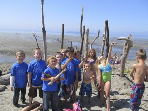 Camp Si View members take a beach field trip