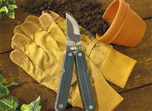 Learn early fall pruning for the garden at North Bend Library