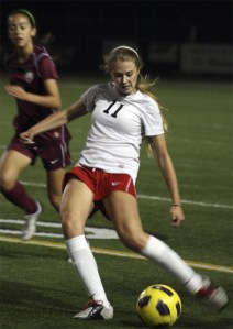 Tough fall for Wildcat soccer against league rival Mercer Island