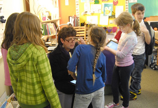 Marianne Bradburn answers her students’ many questions.