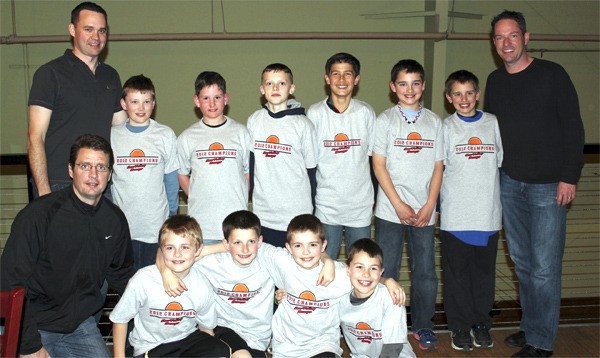 Valley 'Dawgs' come from behind to claim basketball championship