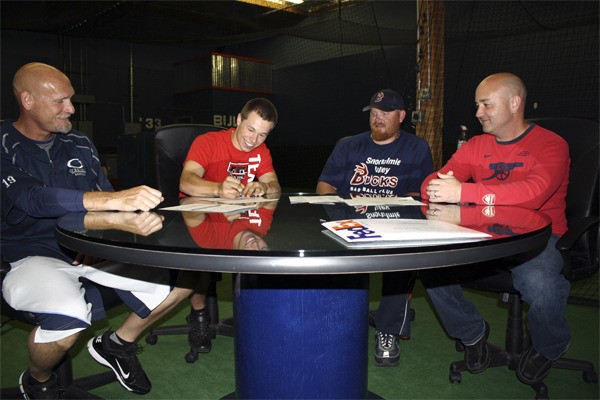 Fan and ex-pro Jay Buhner