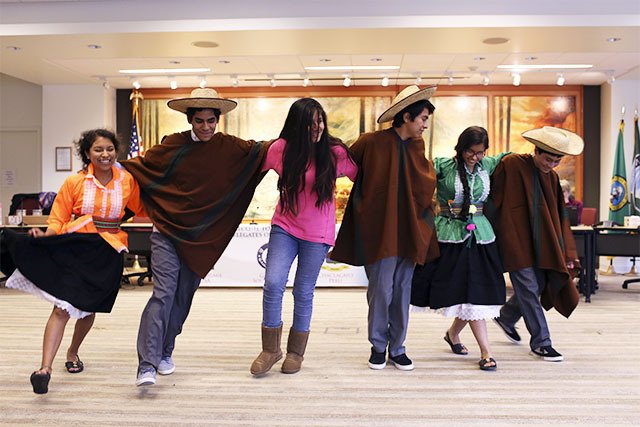 Students from Chaclacayo