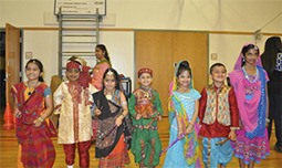 Bollywood dancers
