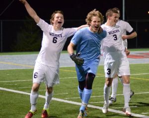 Mount Si goalie Bruce Corrie