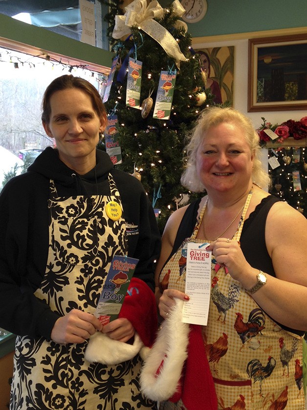 Trinkets and Treasures staff